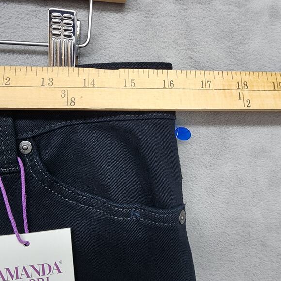 Gloria Vanderbilt Amanda Capri Pants Womens 12P Black NWT Slimming Panel Stretch - Picture 9 of 11